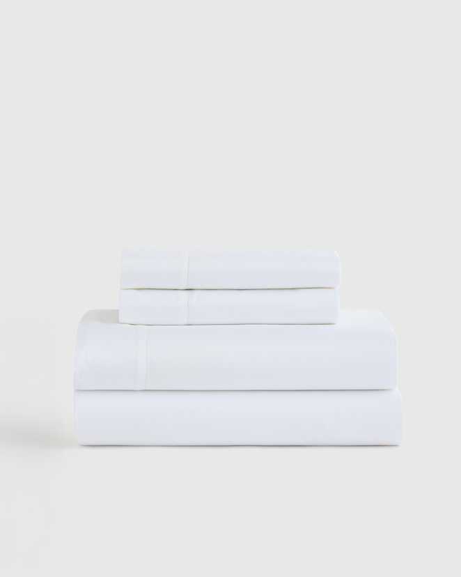 White<br>Signature Giza Cotton Sateen Sheet Set