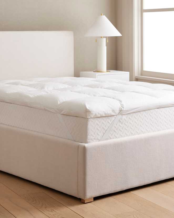 White<br>Premium Down Alternative Mattress Topper
